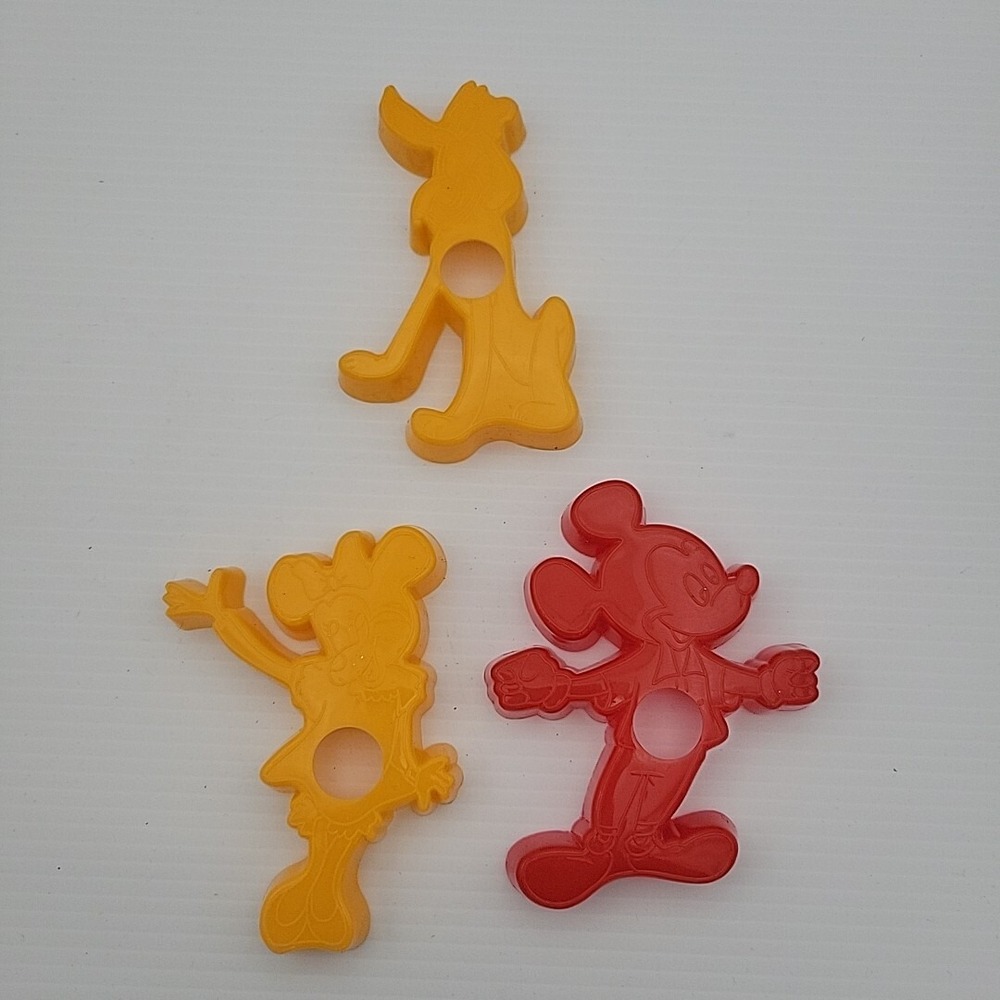 Vintage Eagle Disney Plastic Cookie Cutters Mickey Minnie Pluto Red Yellow 3pc
